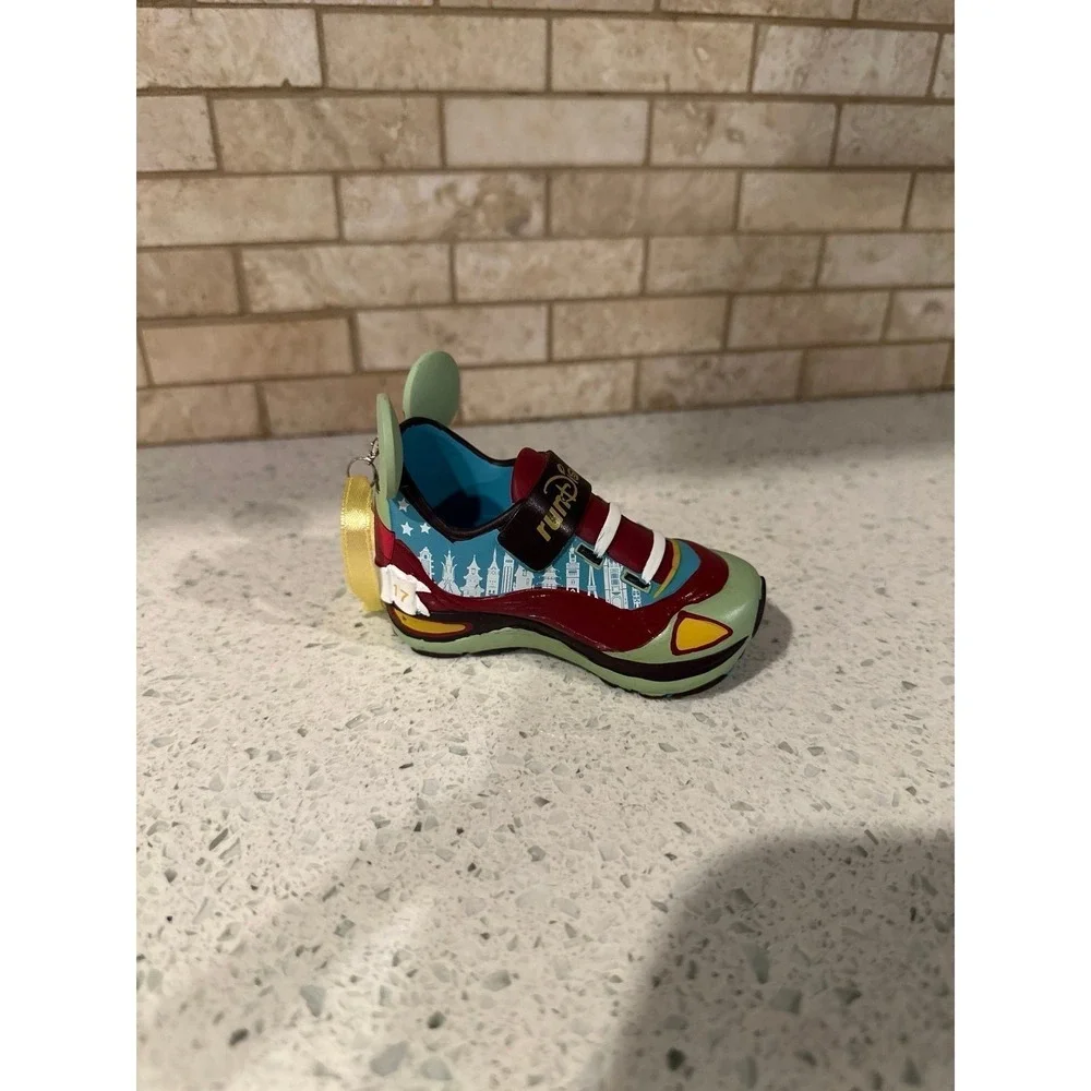 runDisney 2017 Disney Wine & Dine Half Marathon Weekend‎ Shoe Ornament